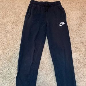 black nike sweats